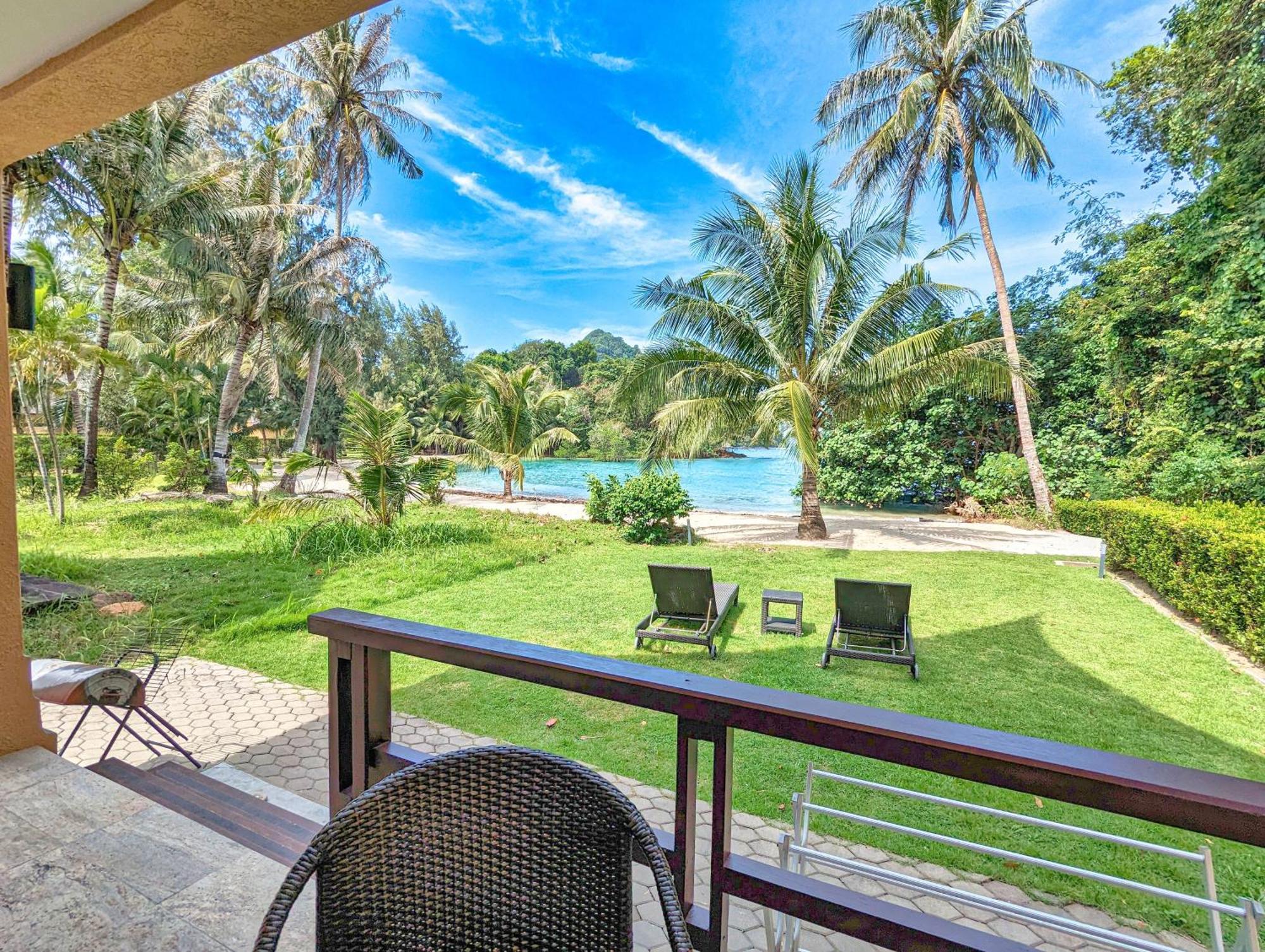 Half Moon Beach Villa - By Kohchangvillas Ко Чанг Экстерьер фото
